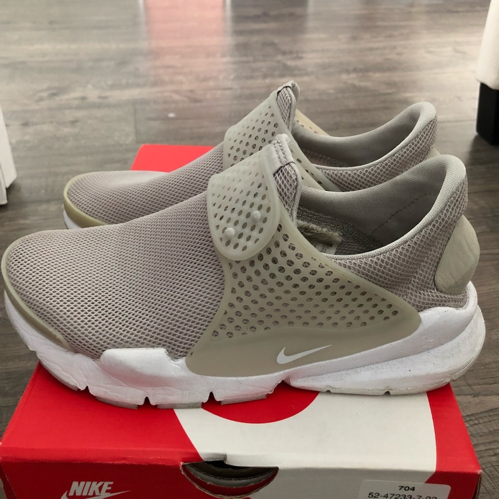 Nike sock dart ! ***USED offers accepted !!!